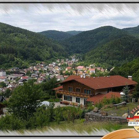 Selsky Dvur Perstejn Hotel Bagian luar foto