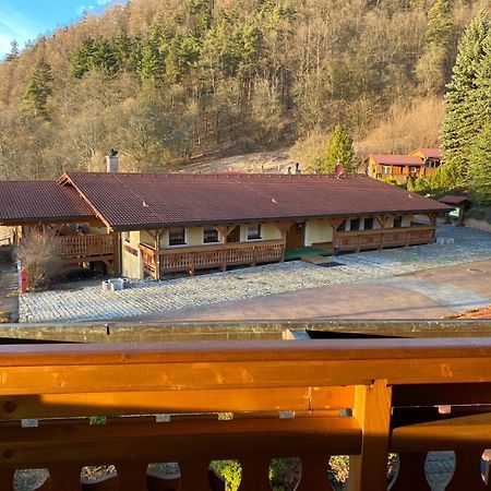 Selsky Dvur Perstejn Hotel Bagian luar foto