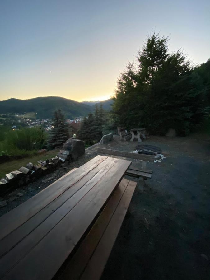 Selsky Dvur Perstejn Hotel Bagian luar foto